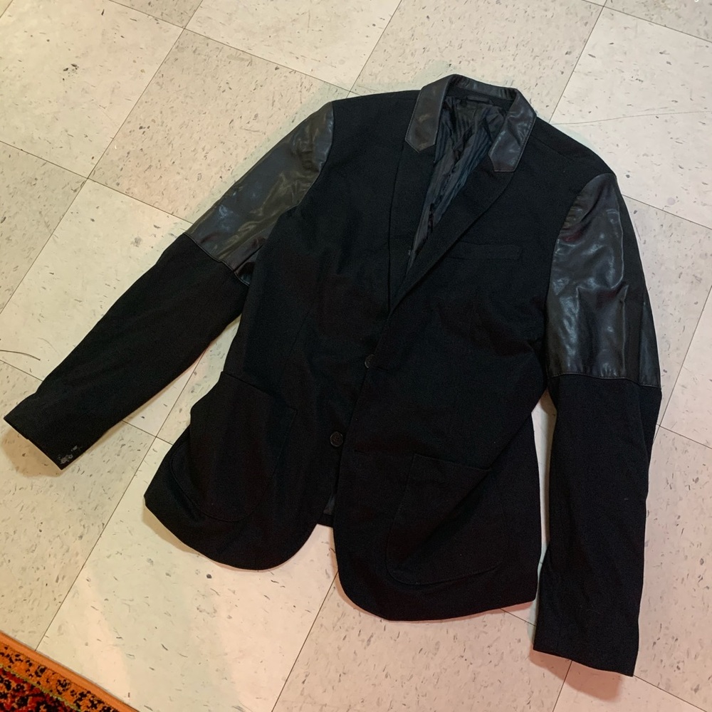 Zara men’s faux leather panel suit blazer jacket